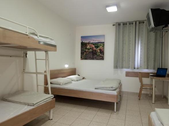 Hi - Maayan Harod Hostel Gid'ona Εξωτερικό φωτογραφία