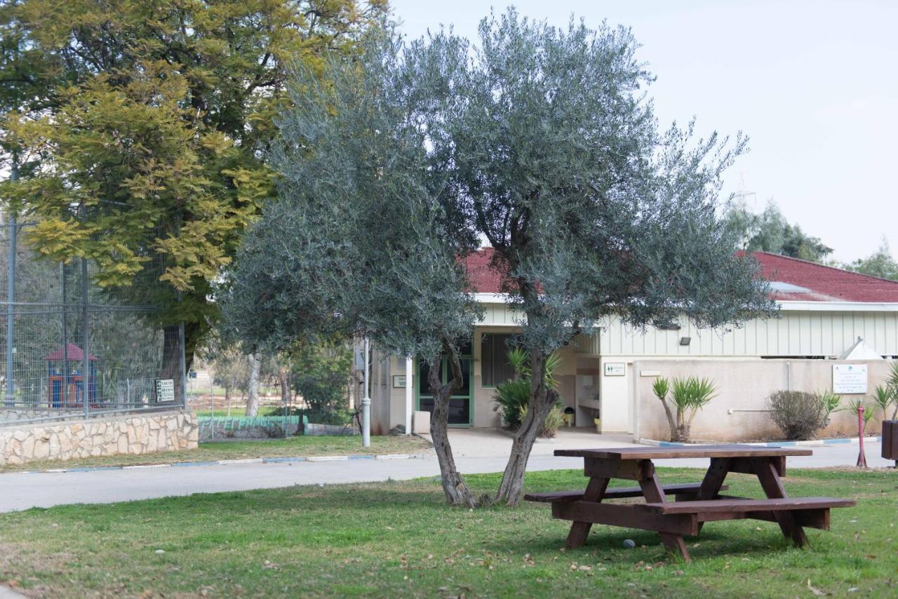 Hi - Maayan Harod Hostel Gid'ona Εξωτερικό φωτογραφία